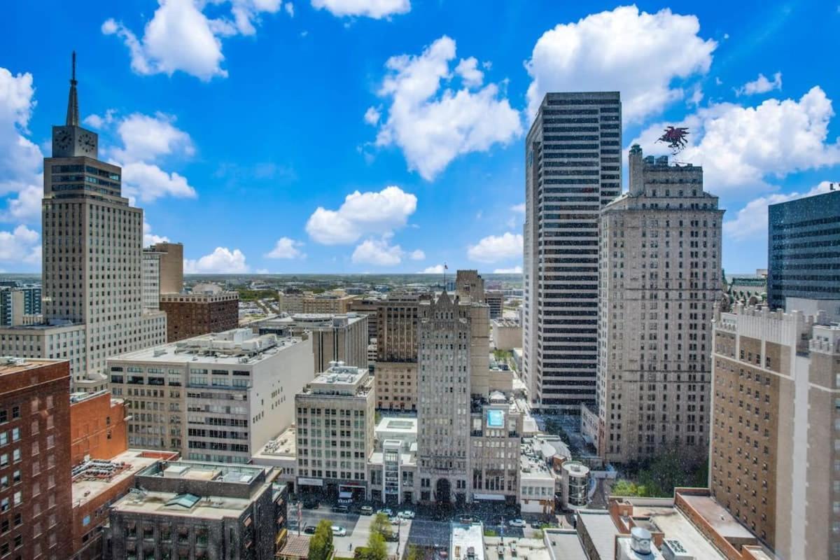 Cozysuites Two Condos With Sky Pool In Dallas Exterior photo